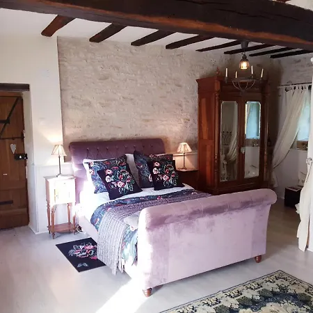 La Chabotterie Holiday Home بيت للعطل *