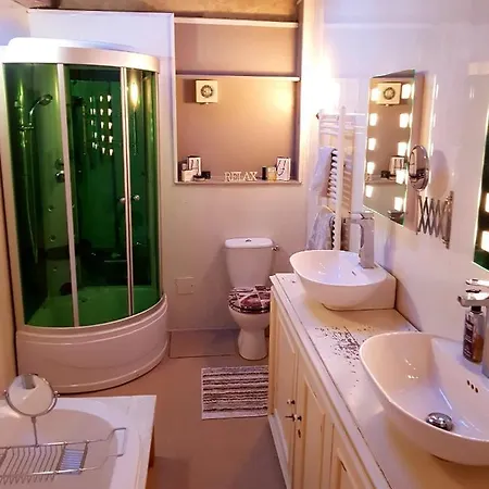 La Chabotterie Holiday Home بيت للعطل